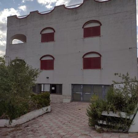 Appartamento In Villa Con Pineta ลีโปราโน ภายนอก รูปภาพ